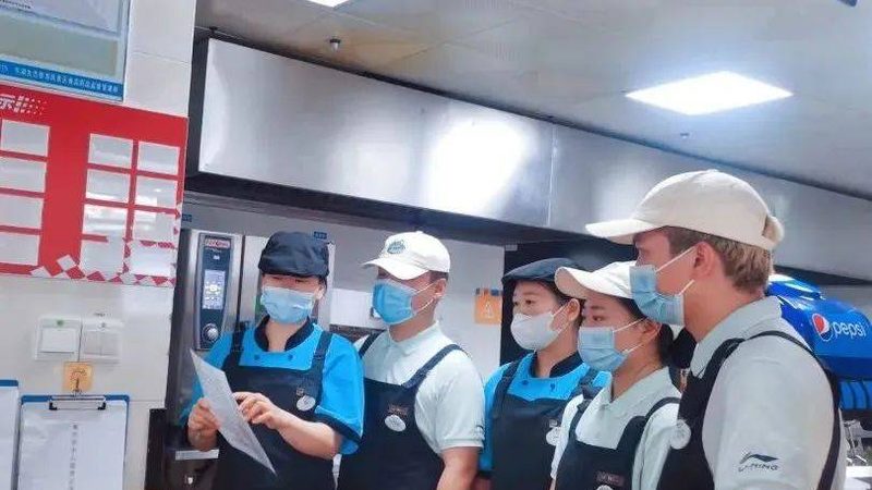 低脂代餐饼干代工定制，揭秘其背后的专业流程**