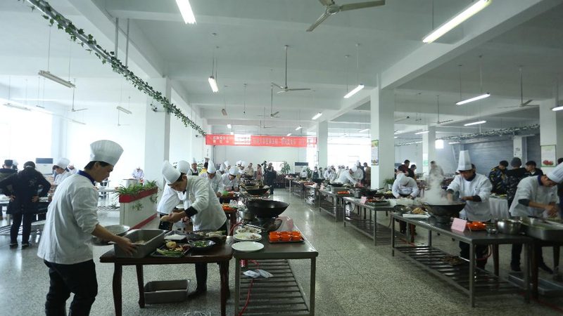餐饮加盟费：揭秘加盟成本构成与影响因素